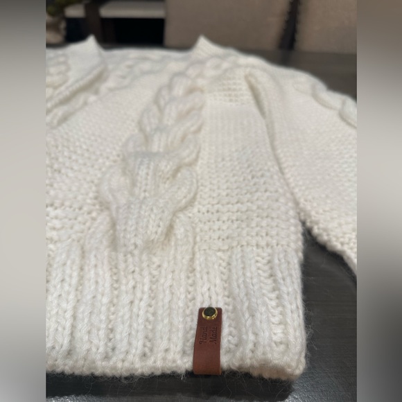 Chunky Cable Knit Long, Oversized  White Mohair Cardigan in size small handmade - Picture 4 of 8